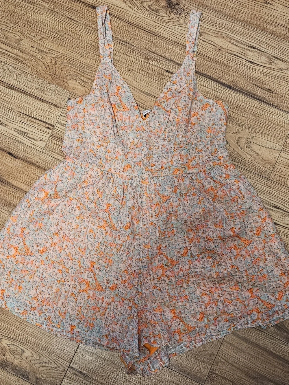 American Eagle Romper - Picture 1 of 7
